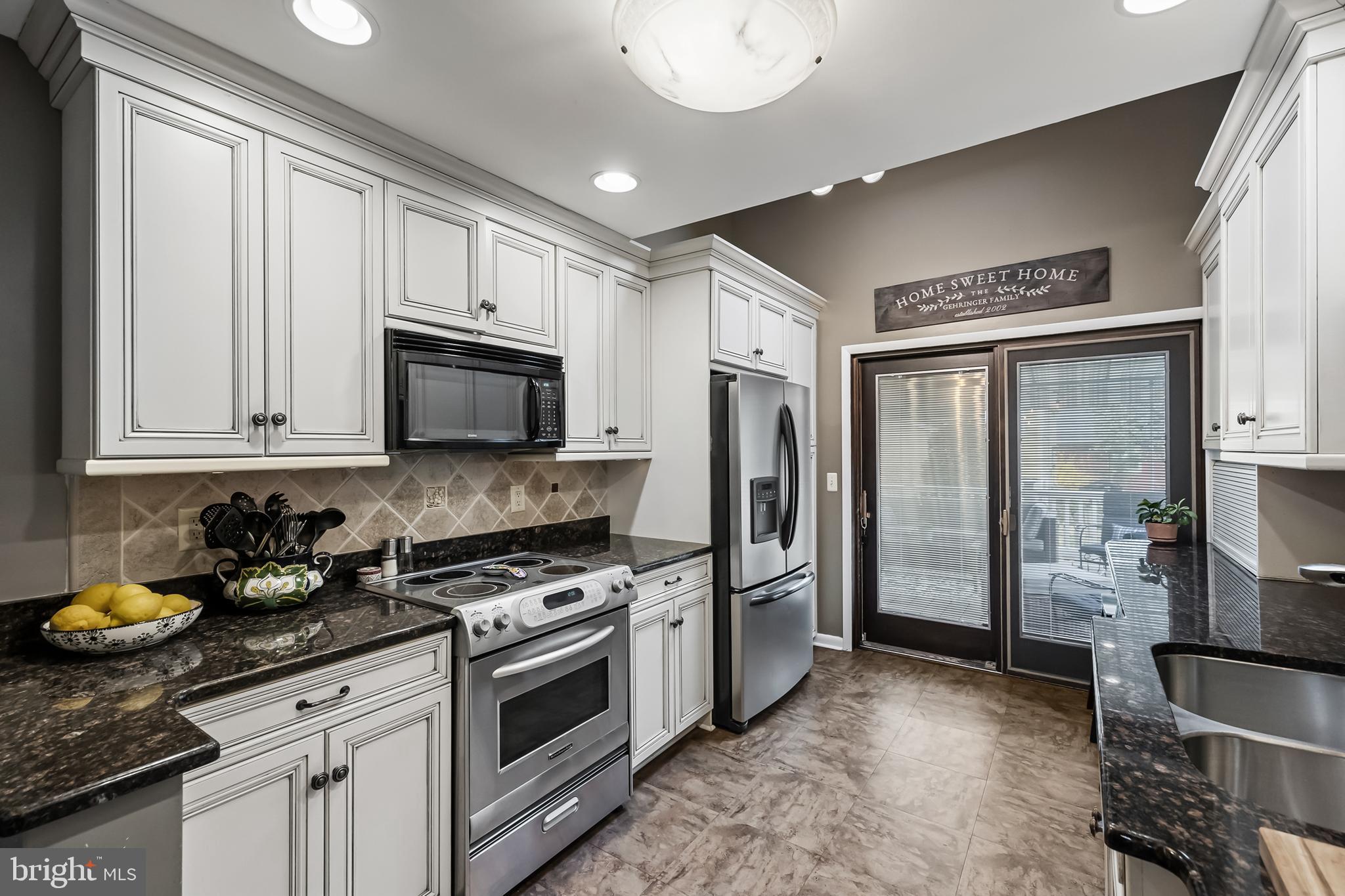 1124 Greenbriar Road Cherry Hill, NJ 08034 - Photo 15 of 41