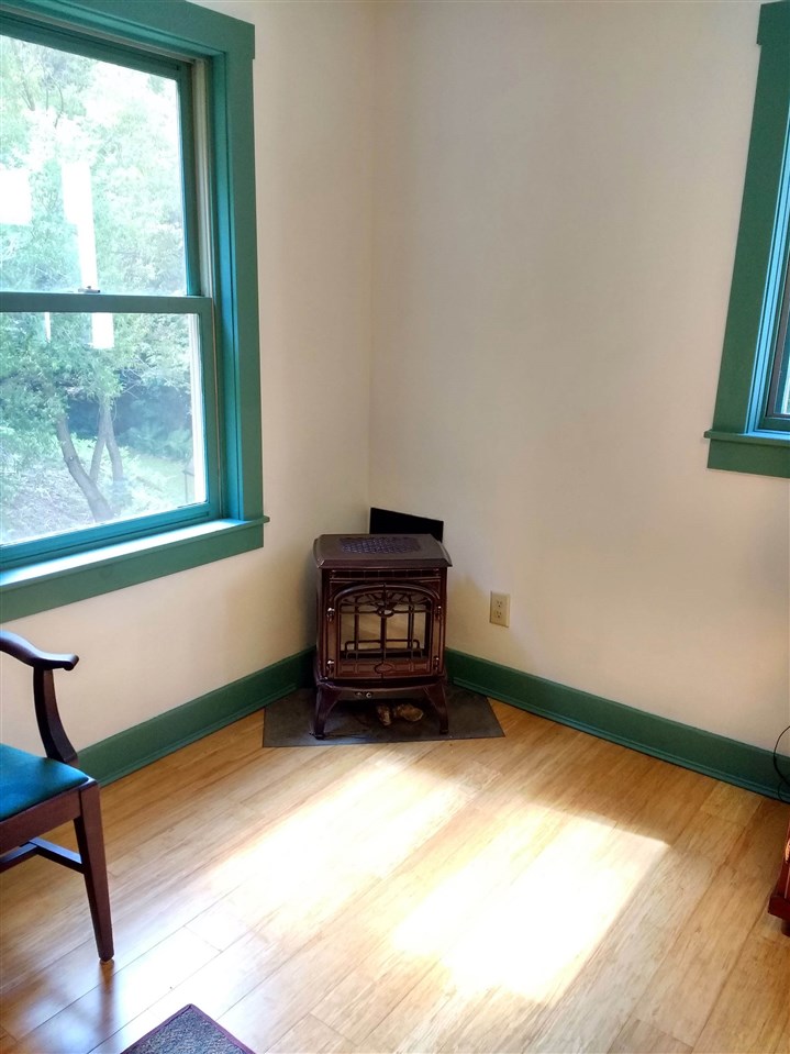 453 East West Road Dummerston, VT 05346 - Photo 22 of 26