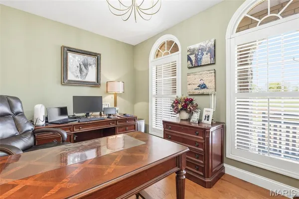 $669,900 | 216 Deer View Drive, Troy, MO 63379