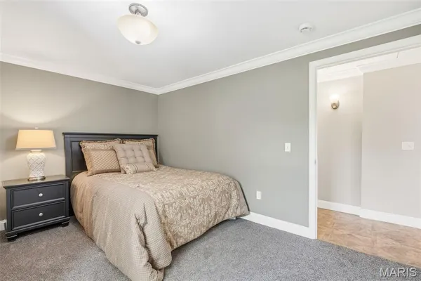 $669,900 | 216 Deer View Drive, Troy, MO 63379