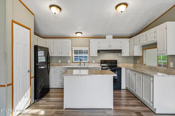 $255,000 | 418 County Road 61, Riceville, TN 37370