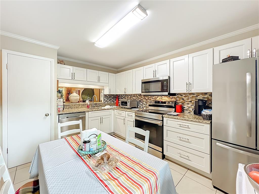 12 Escondido Court, Unit 113 Altamonte Springs, FL 32701 - Photo 11 of 33