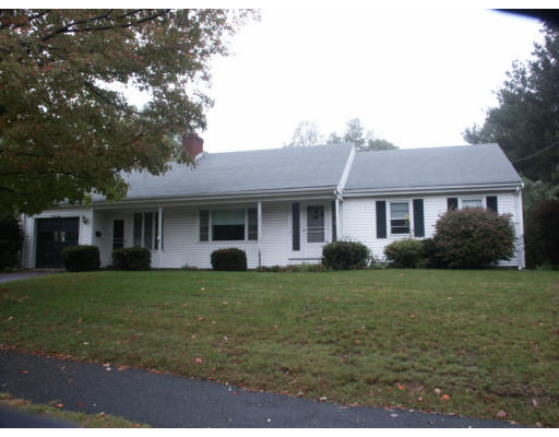 27 Croft Regis Road Westwood, MA 02090 - Photo 1 of 5 Gallery Image 1