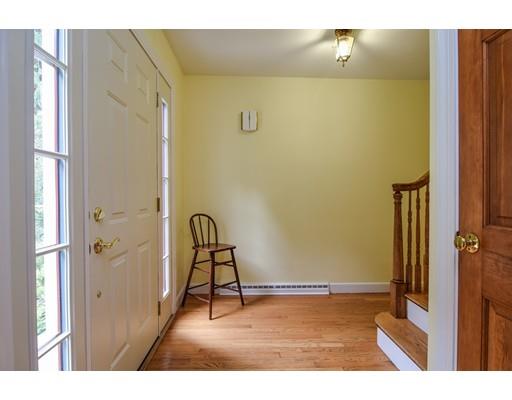 7 Wakeland Road Dover, MA 02030 - Photo 5 of 29 Gallery Image 5
