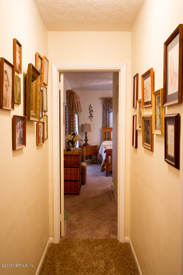 4656 Westfield Road Jacksonville, FL 32210 - Photo 23 of 54 a view of living room with furniture