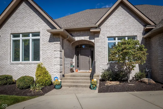 $919,900 | 5964 Heaton Pass, Carmel, IN 46033
