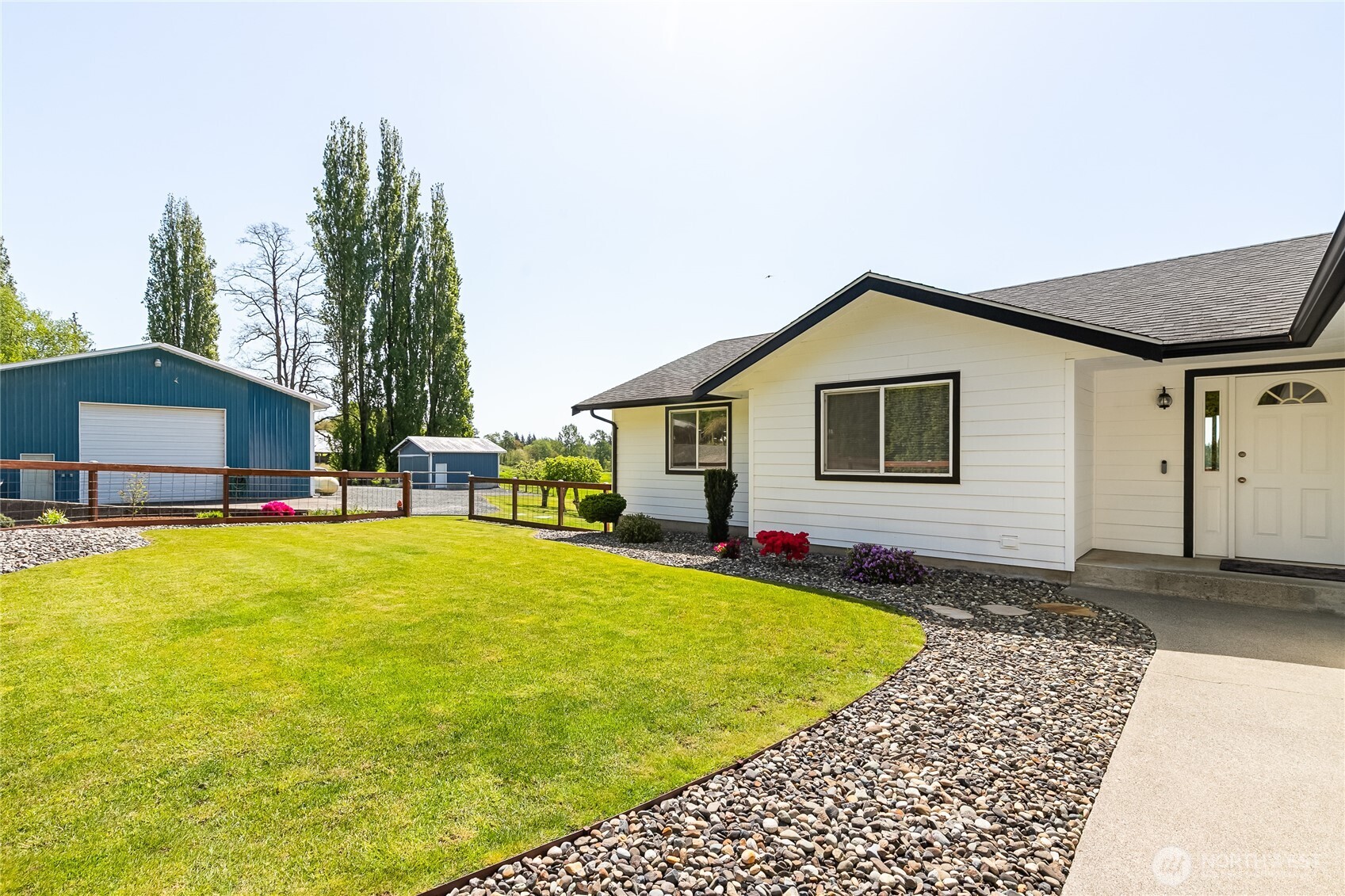 2995 Haynie Road Custer, WA 98240 - Photo 4 of 40
