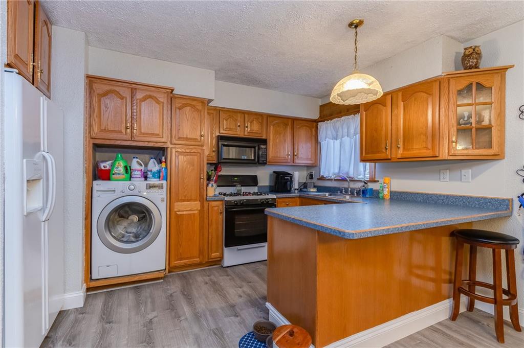 1690 Old Brodhead Road Monaca, PA 15061 - Photo 7 of 16 Gallery Image 7