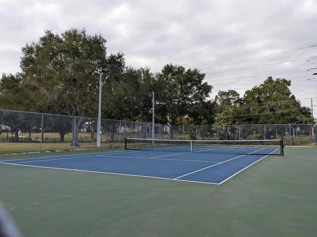 1090 Cocoanut Avenue, Unit 4 Sarasota, FL 34236 - Photo 13 of 13