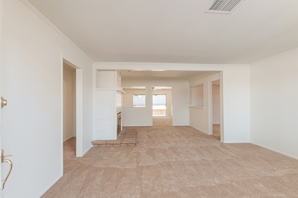 9432 Wharton Road Santee, CA 92071 - Photo 4 of 25