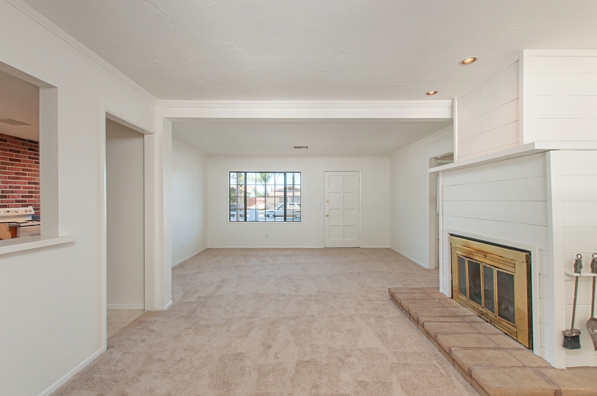 9432 Wharton Road Santee, CA 92071 - Photo 5 of 25