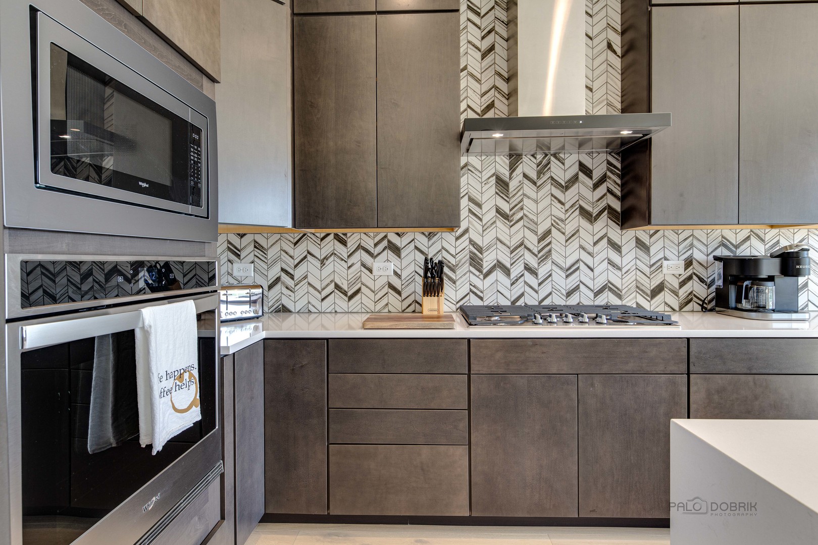 3531 South Riding Ridge Elgin, IL 60124 - Photo 16 of 36 a kitchen with a stove and a microwave