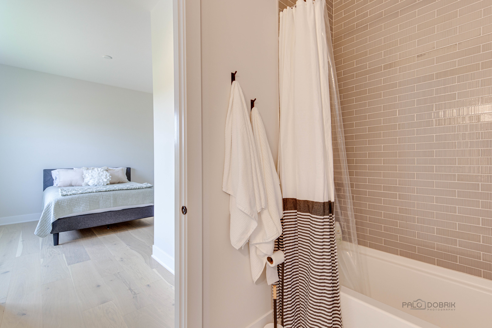 3531 South Riding Ridge Elgin, IL 60124 - Photo 27 of 36 a bathroom with a bathtub and a shower