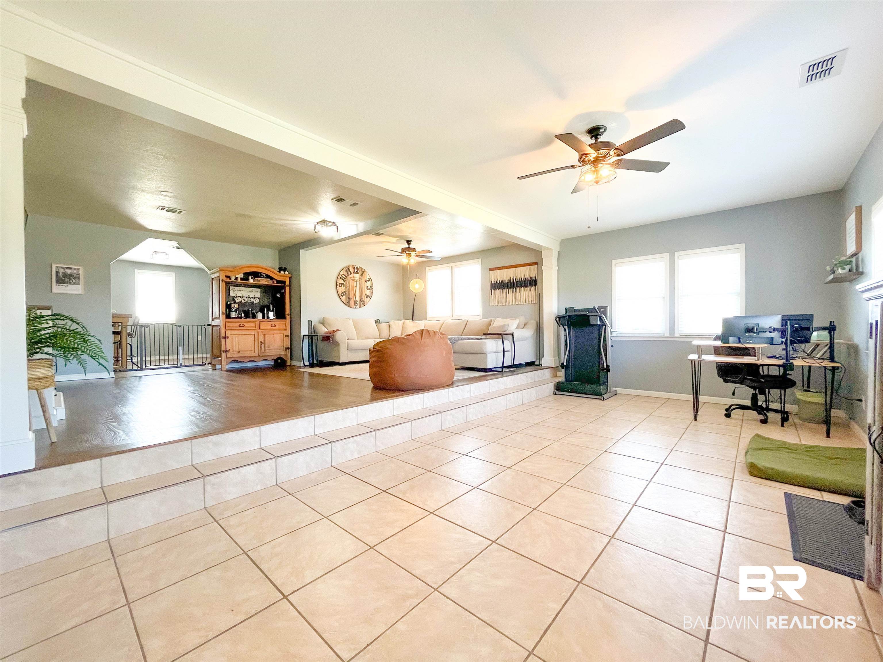 915 West Azalea Avenue Foley, AL 36535 - Photo 8 of 46