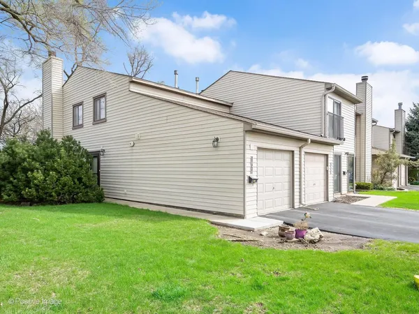 $325,000 | 1824 Whidden Avenue, Downers Grove, IL 60516