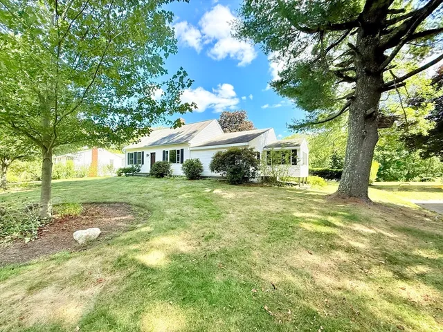 $509,900 | 975 South Main Street, Bellingham, MA 02019