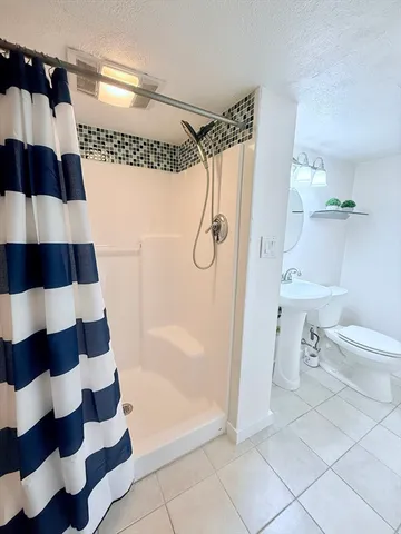 $509,900 | 975 South Main Street, Bellingham, MA 02019