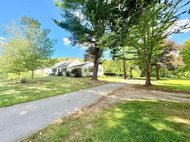 $509,900 | 975 South Main Street, Bellingham, MA 02019