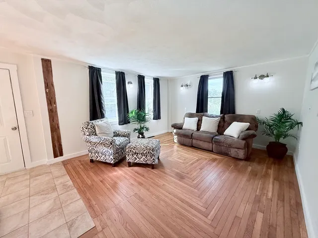 $509,900 | 975 South Main Street, Bellingham, MA 02019