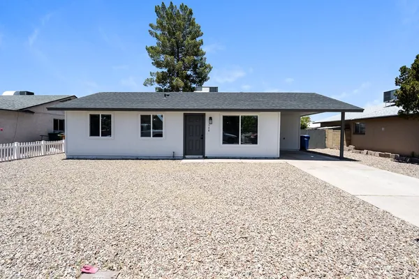 $2,195 | 548 West Elena Avenue, Mesa, AZ 85210