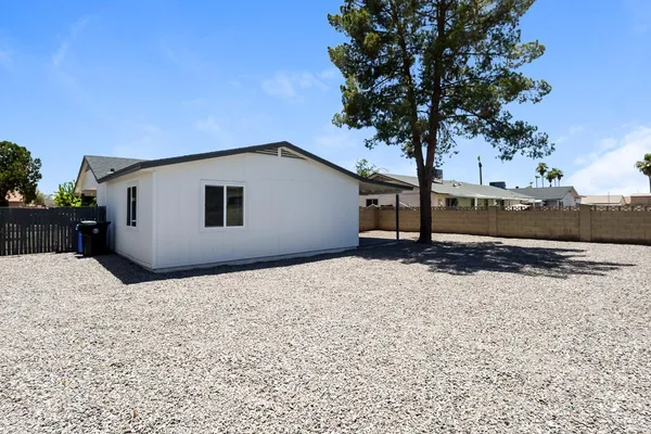 $2,195 | 548 West Elena Avenue, Mesa, AZ 85210