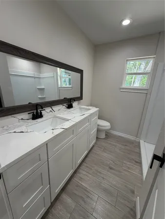 $2,250 | 28316 East Hardy Road, Spring, TX 77373
