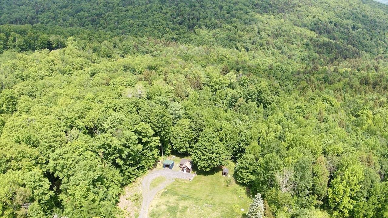 677 Horner Road Roxbury, VT 05669 - Photo 2 of 35