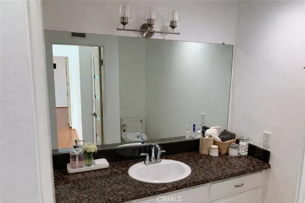 $4,900 | 1176 South Westlake Boulevard, Unit B, Westlake Village, CA 91361
