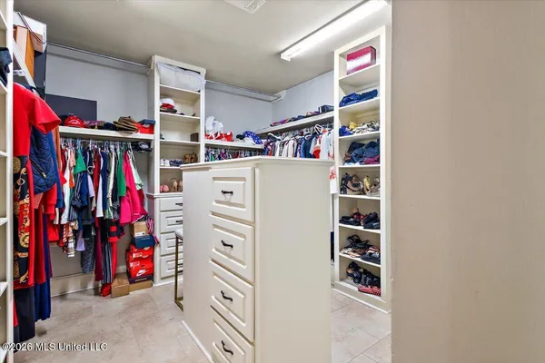 $1,199,900 | 317 Ironwood Drive, Madison, MS 39110