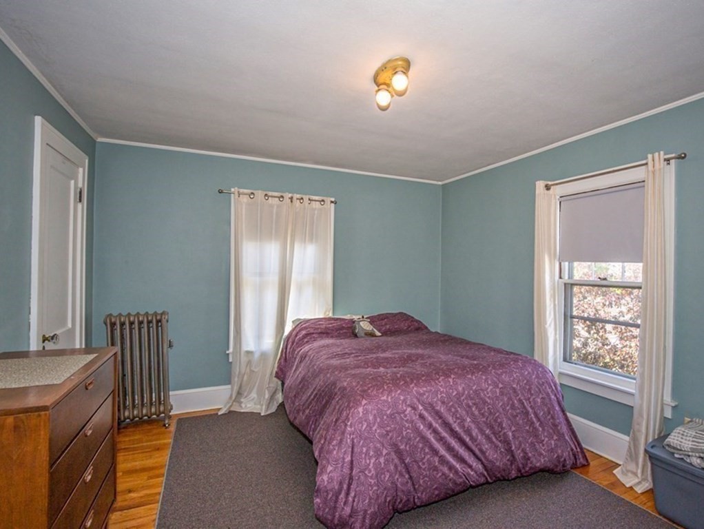 98 Manchester Terrace Springfield, MA 01108 - Photo 21 of 34