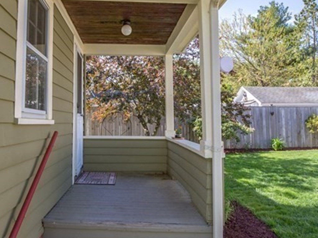 98 Manchester Terrace Springfield, MA 01108 - Photo 34 of 34