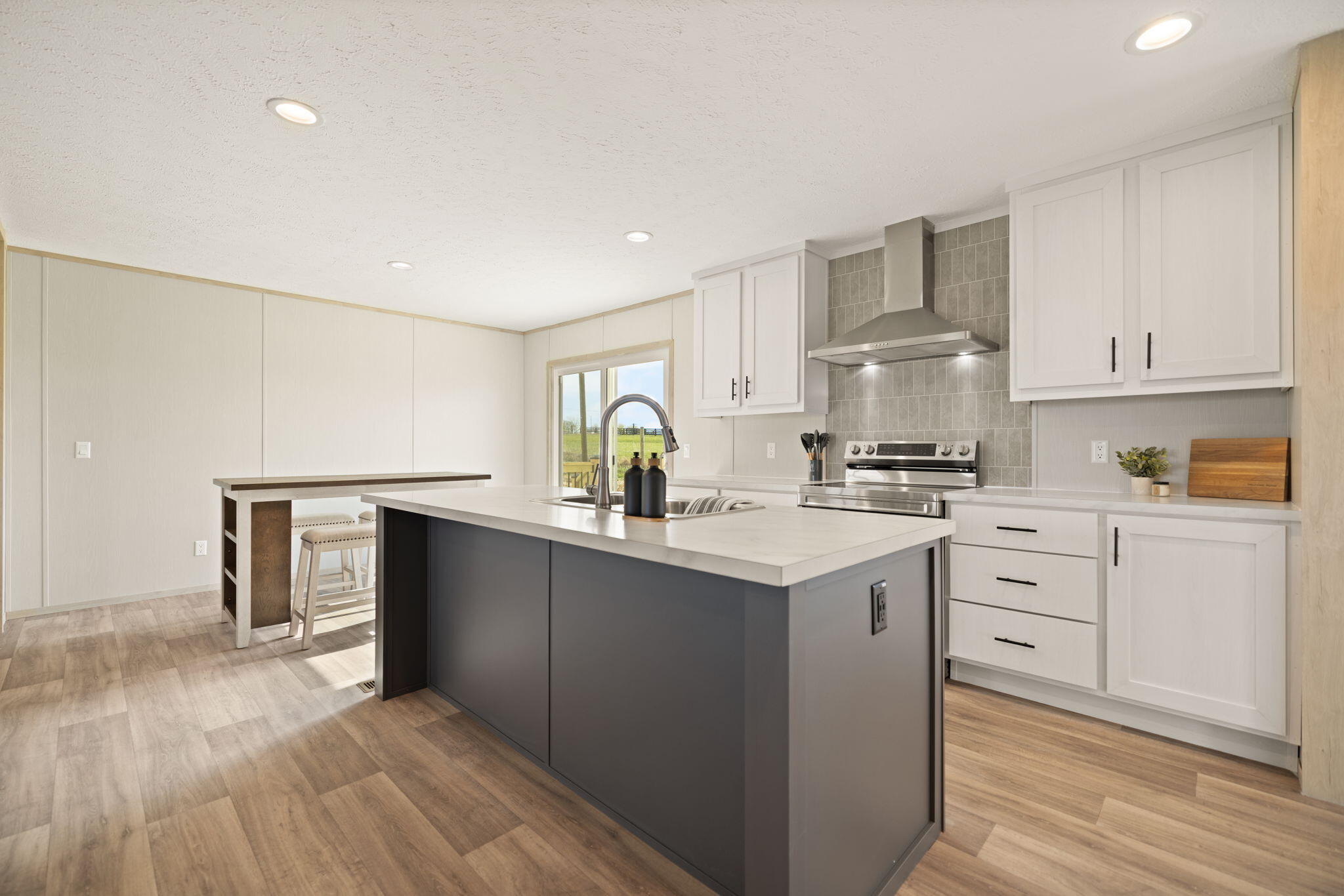 906 Denney Road Albany, KY 42602 - Photo 35 of 81 Kitchen