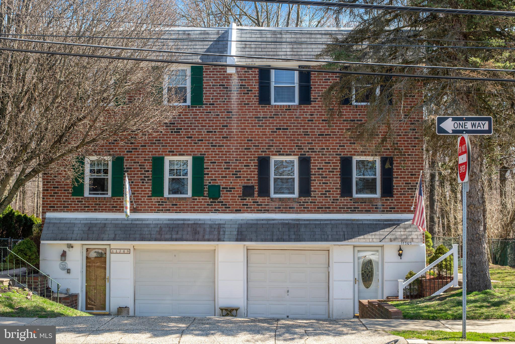 11707 Stevens Road Philadelphia, PA 19116 - Photo 2 of 37