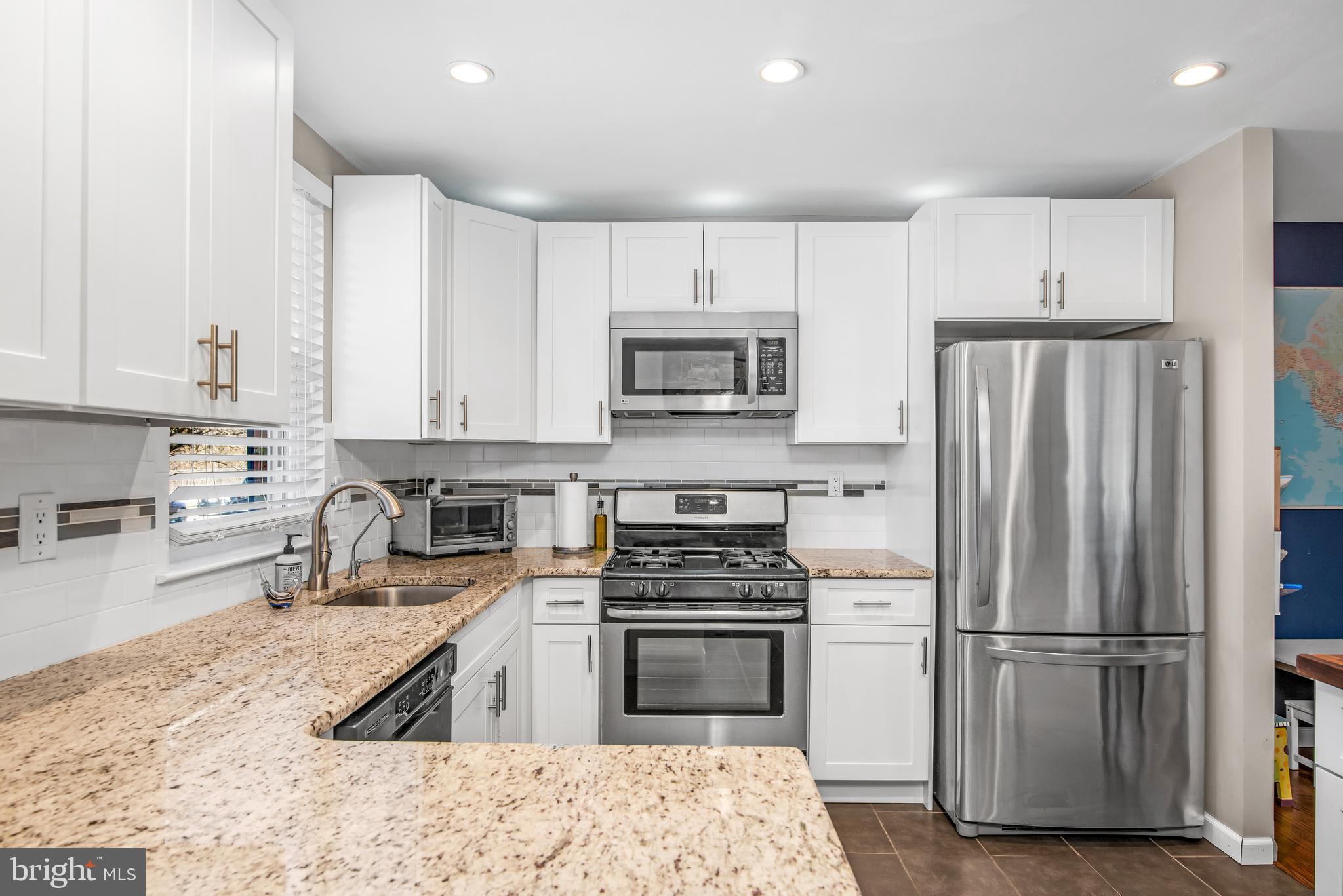 11707 Stevens Road Philadelphia, PA 19116 - Photo 16 of 37