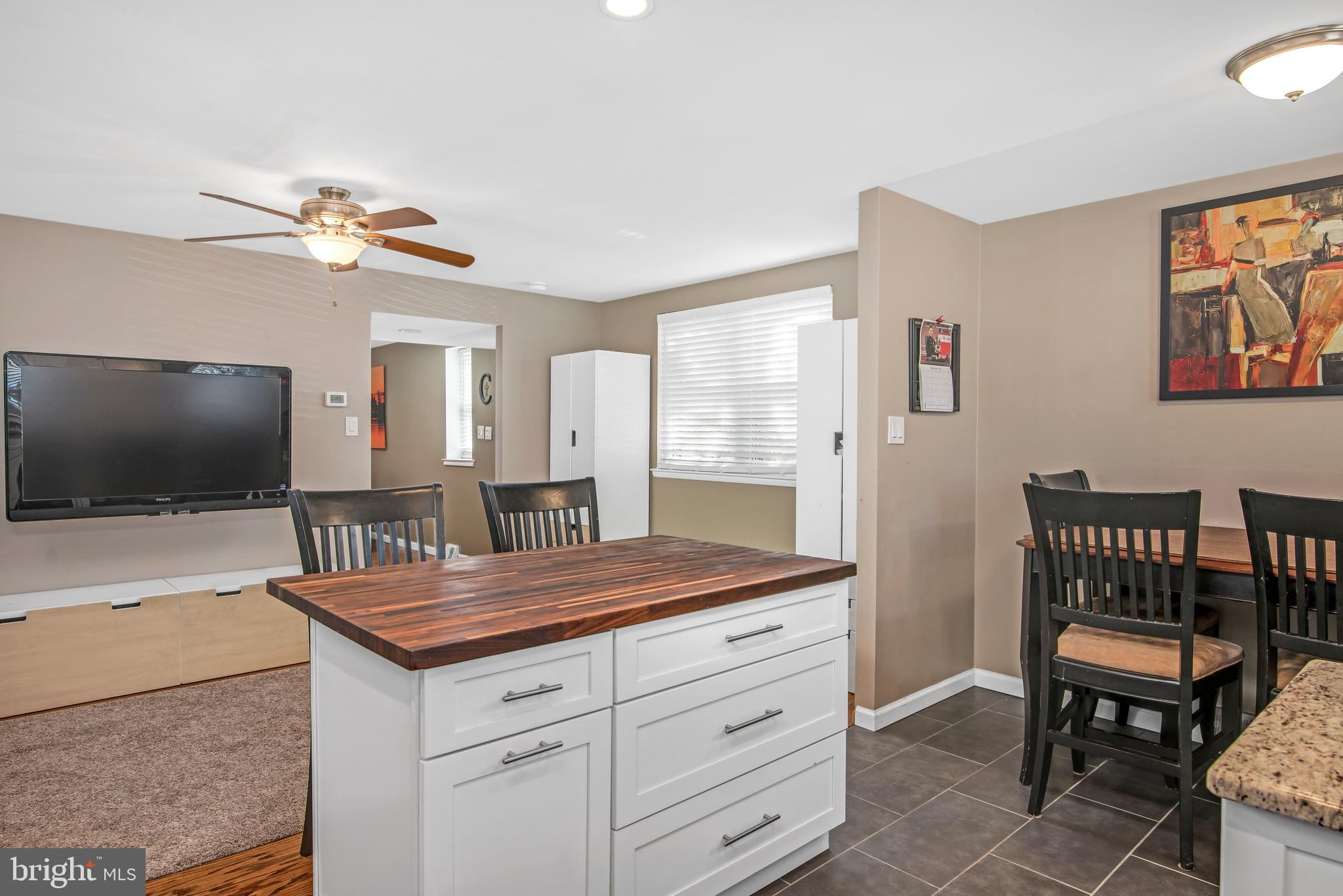 11707 Stevens Road Philadelphia, PA 19116 - Photo 19 of 37