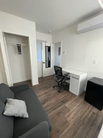 $6,250 | 2718 Durant Avenue, Unit B, Berkeley, CA 94704