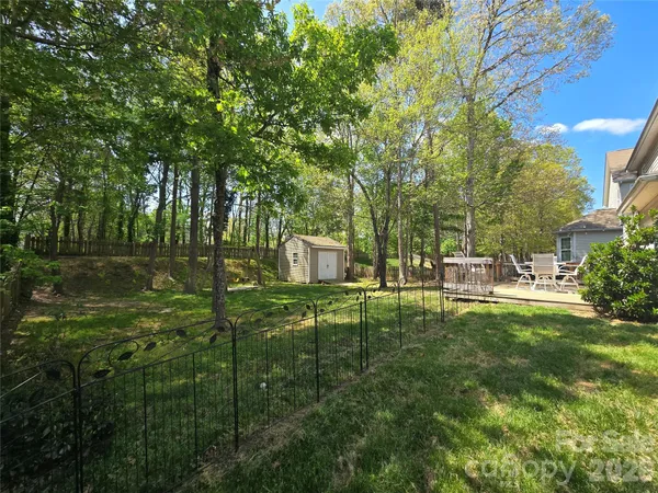 $569,900 | 8006 Fine Robe Drive, Indian Trail, NC 28079