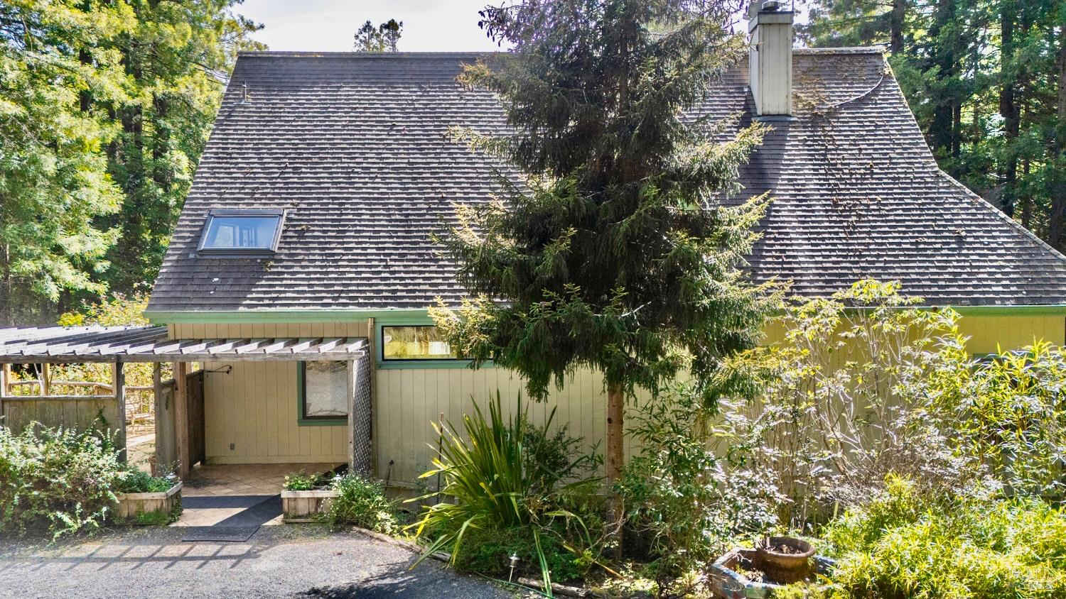 33100 Frog Pond Road Little River, CA 95456 - Photo 2 of 48 Exterior Front