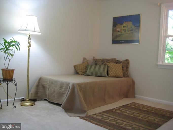3510 Kings Cross Road Alexandria, VA 22303 - Photo 2 of 22 Bedroom #2
