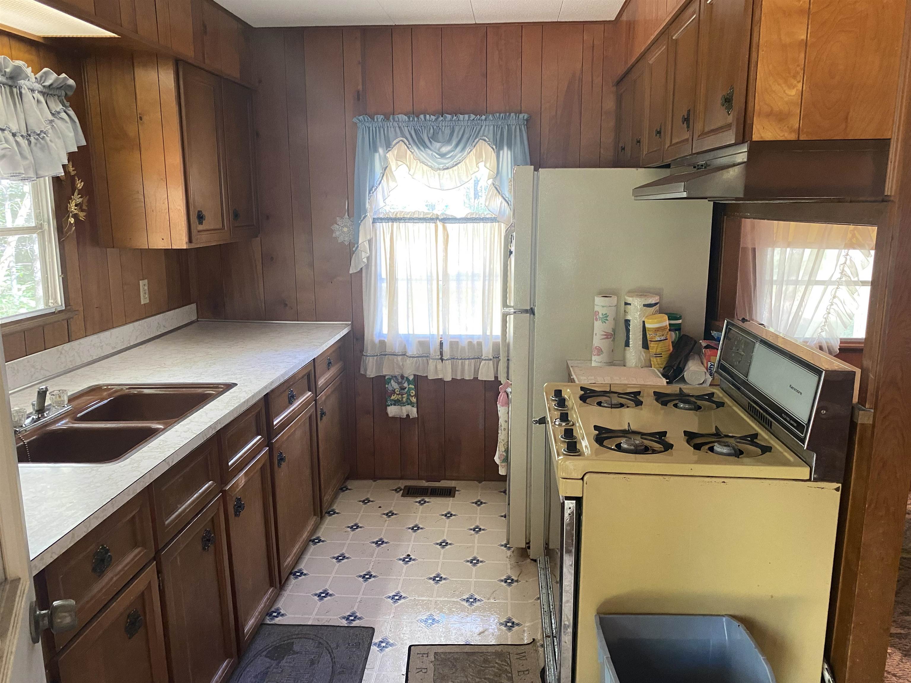 5865 East Esmond Road Hale, MI 48739 - Photo 7 of 20 1902091-6.JPG