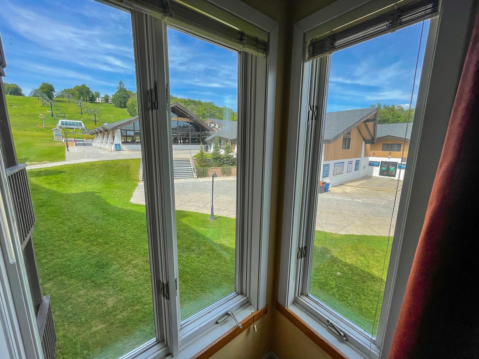 318 Mountain Road, Unit A206 Ludlow, VT 05149 - Photo 8 of 23 Gallery Image 8