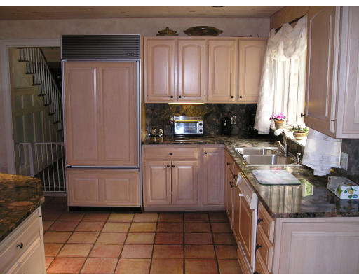 107 Loomis Ridge Road Westfield, MA 01085 - Photo 10 of 20 Gallery Image 10