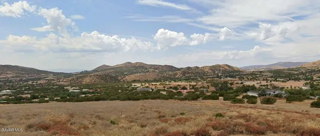 a view of lot of city and mountain