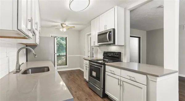 $1,594 | 3000 Spring Hill Parkway Southeast, Unit 30H, Smyrna, GA 30080