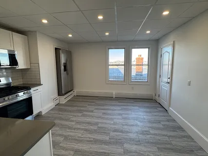 $3,200 | 278 East Eagle Street, Unit 3, Boston, MA 02128