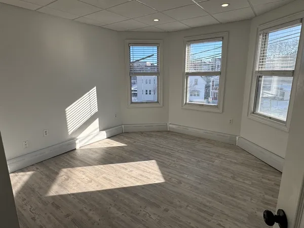 $3,200 | 278 East Eagle Street, Unit 3, Boston, MA 02128