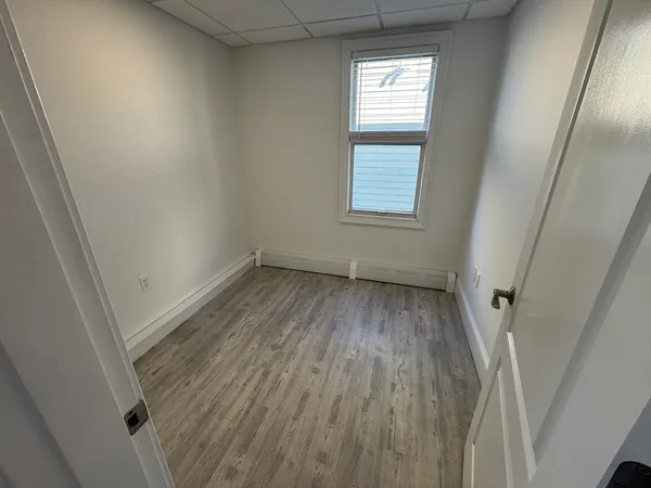 $3,200 | 278 East Eagle Street, Unit 3, Boston, MA 02128