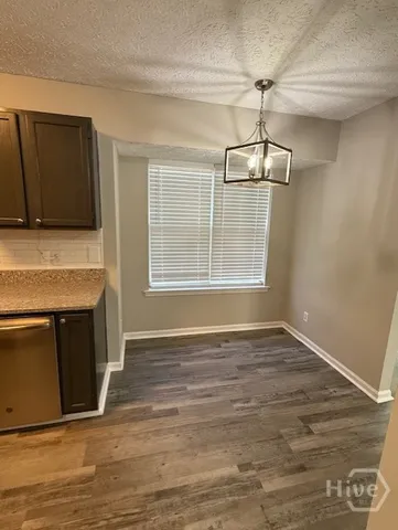 $2,750 | 225 Redan Drive, Savannah, GA 31410