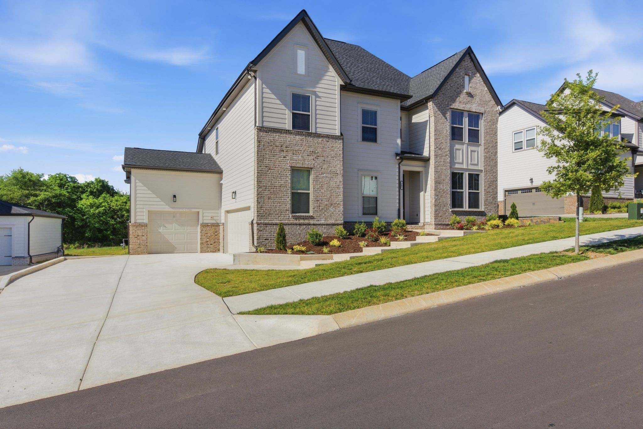 202 Phillips Bend Spring Hill, TN 37174 - Photo 2 of 48