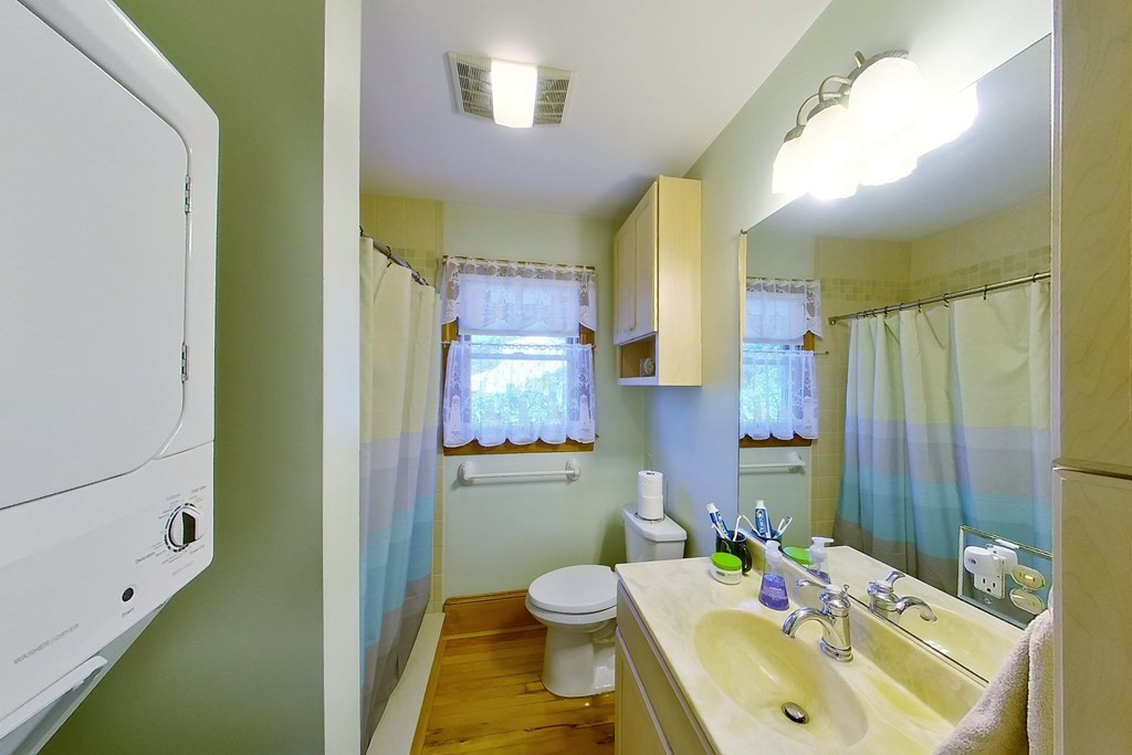 270 Sconticut Neck Road Fairhaven, MA 02719 - Photo 12 of 24 Gallery Image 12